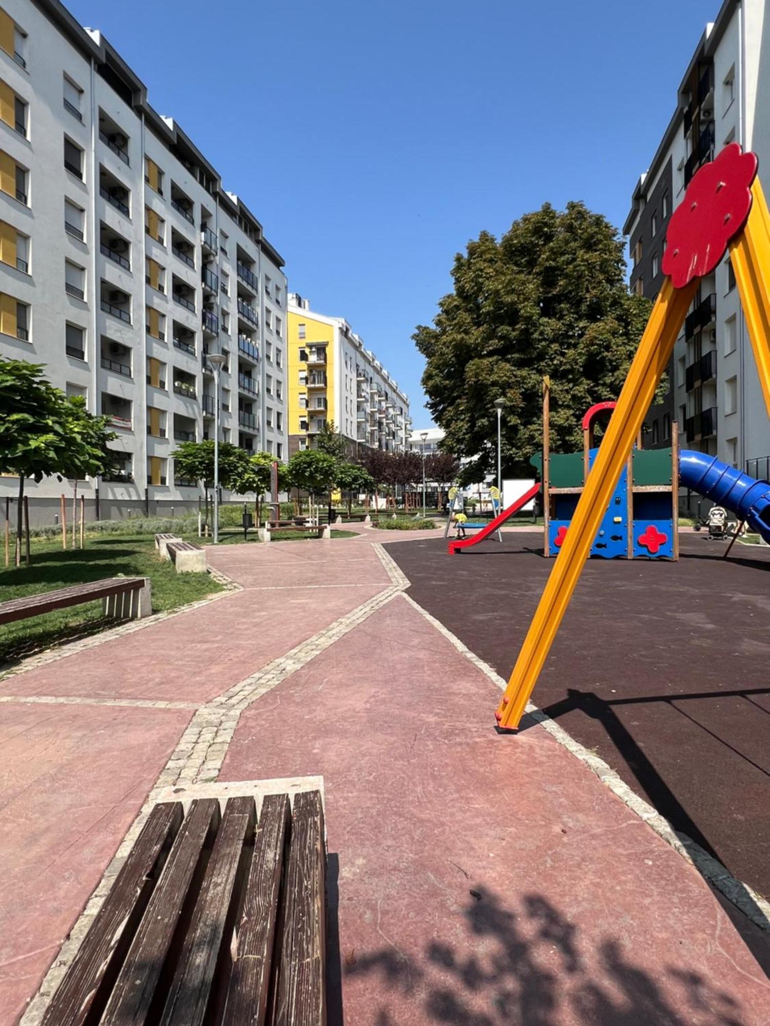 Delete 5 - Zemunske Kapije Daire Belgrad Dış mekan fotoğraf